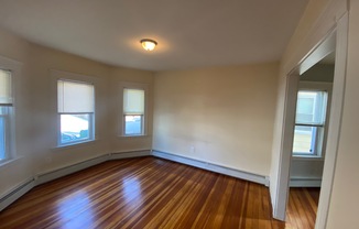 70 RAYMOND AVE