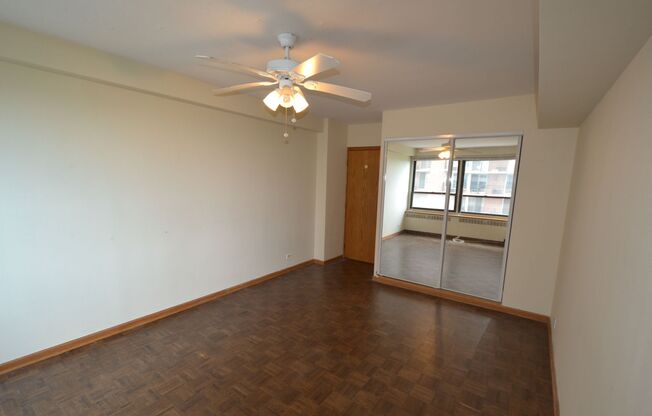 2 beds, 1 bath, 1,200 sqft, $2,800, Unit 418-0605