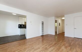 370 Staten Ave