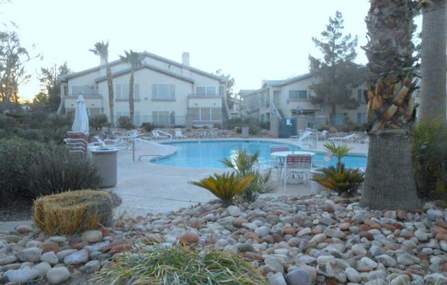 2 beds, 2 baths, $1,375