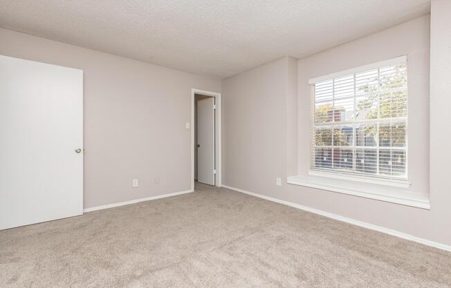 1 bed, 1 bath, 788 sqft, $1,275