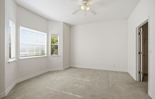 Townhouse In Magnolia Pointe Gated Community