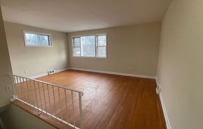 1014 Cedarcroft Road