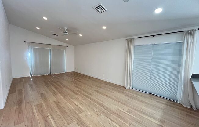 Charming Single-Story 3BD Home with 2-Car Garage in West Las Vegas