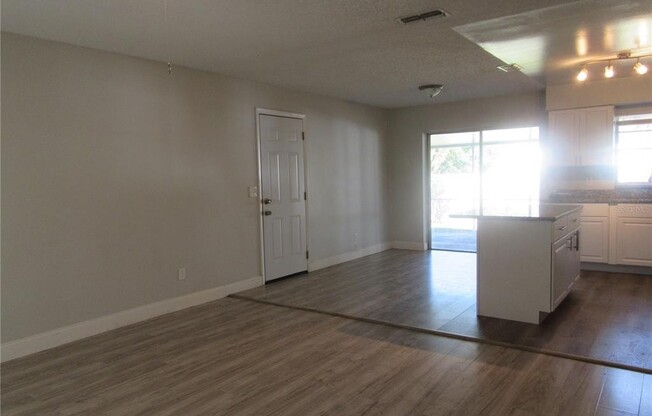 1309 NE 20 ST