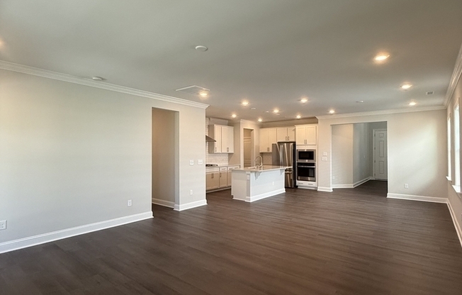 617 EMERALD BAY CIR