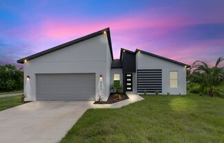 Deposit-Free! Modern, energy efficient home with ALL of the upgrades! North Port, FL