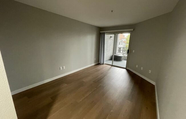 1 bed, 1 bath, 748 sqft, $2,840, Unit E-306