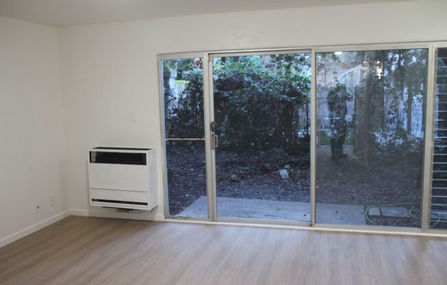 Whispering Oaks Apartments