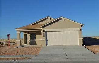 Beautiful 3 Bedroom, 2 bath home in Eastside El Paso!