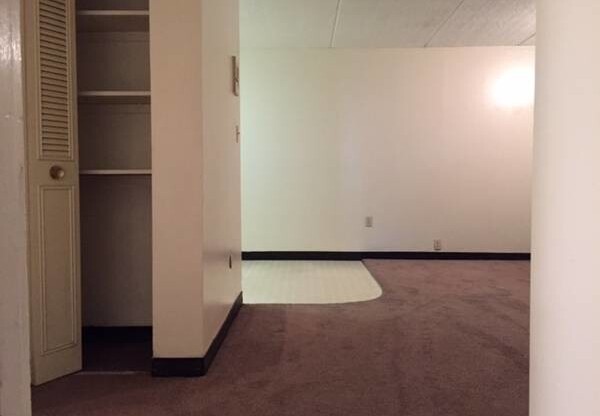 176 PRESIDENTS LN