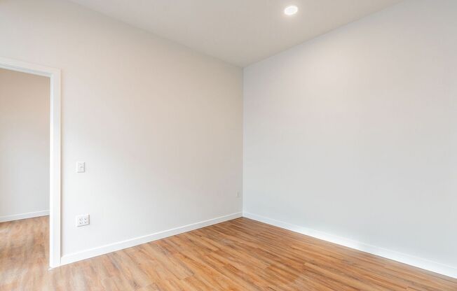 1 bed, 1 bath, 357 sqft, $1,550, Unit 712