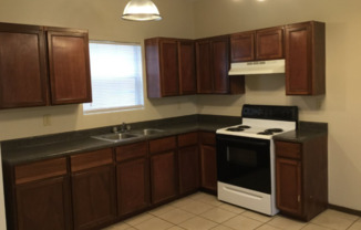 3112 POTOMAC LOOP