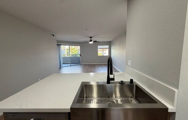 1 bed, 1 bath, 748 sqft, $2,675, Unit F-410