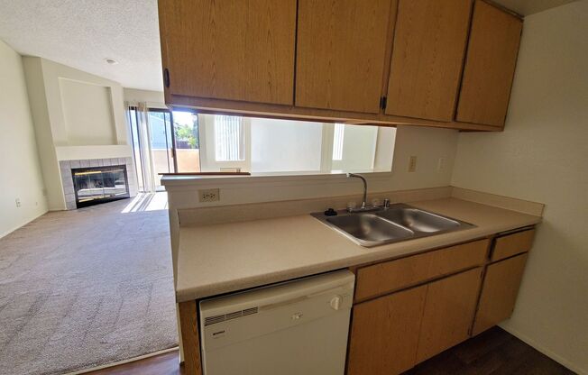 1 bed, 1 bath, 660 sqft, $1,800, Unit 64