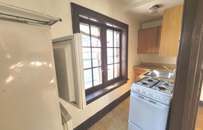 Studio, 1 bath, $745, Unit 311