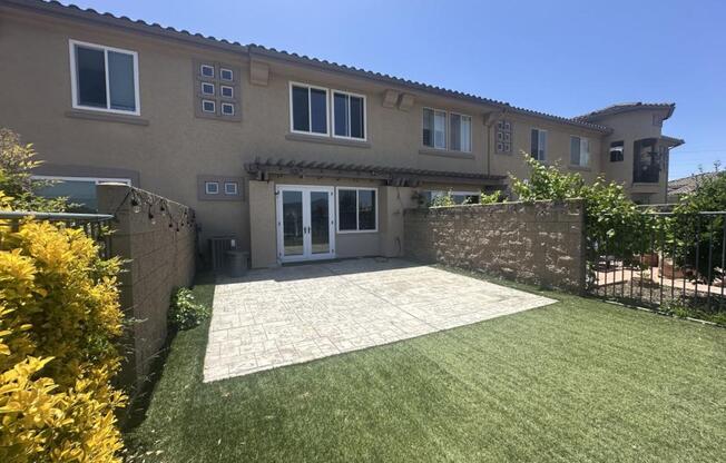 10930 IVY HL DR
