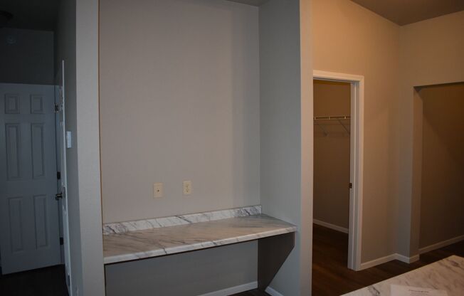 2 beds, 2 baths, 1,145 sqft, $1,250, Unit 319