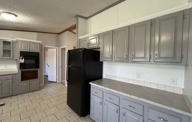 3 beds, 2 baths, $1,795