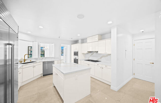 3 beds, 4 baths, 2,814 sqft, $18,000, Unit PH1505
