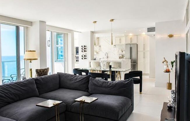 4300 N Ocean Blvd cu-15D, Fort Lauderdale, FL 33308
