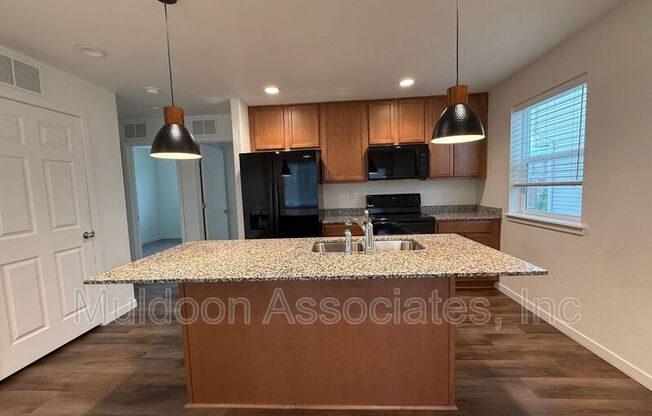 5699 TRAMORE CT