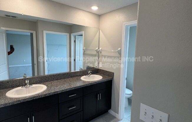 6 beds, 3 baths, 2,580 sqft, $2,545