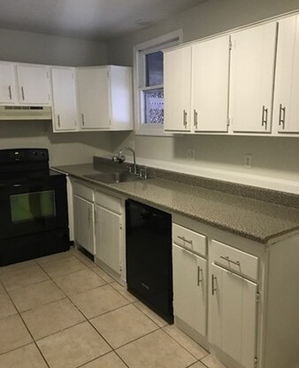 2 beds, 1 bath, 1,000 sqft, $2,500, Unit 1