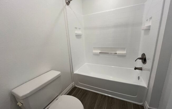 2 beds, 2 baths, 1,250 sqft, $2,648, Unit 113