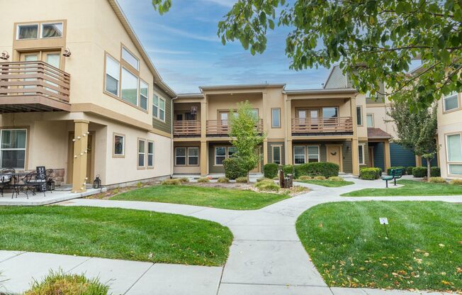 Beautiful 2 Bed 2 Bath South Jordan Townhome