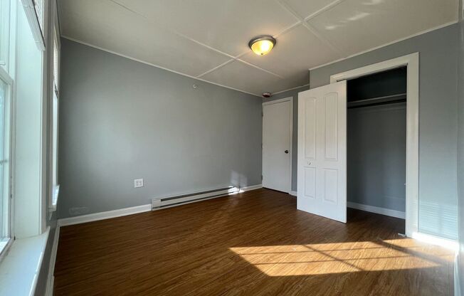 1 bed, 1 bath, $1,650, Unit Unit 8