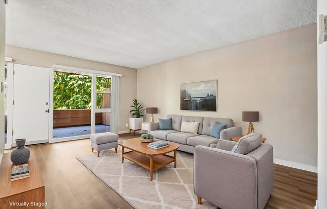 1 bed, 1 bath, 750 sqft, $2,560, Unit 12