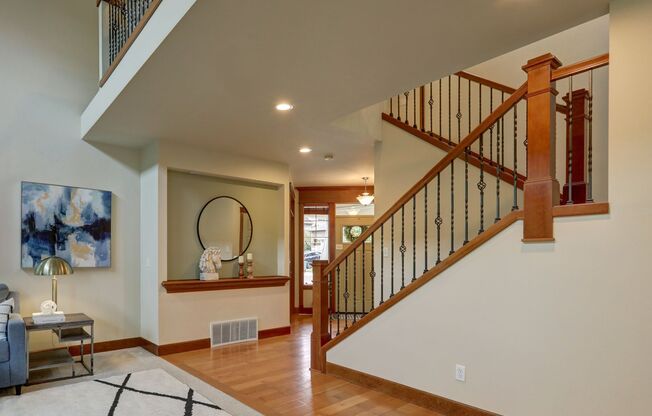 Modern Comfort Meets Convenience in Inglemoor Court 4 Bedroom Home