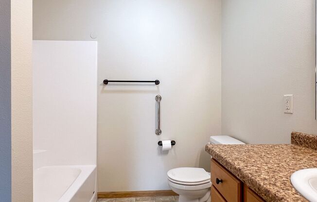 1 bed, 1 bath, 936 sqft, $1,275, Unit ML 530-01