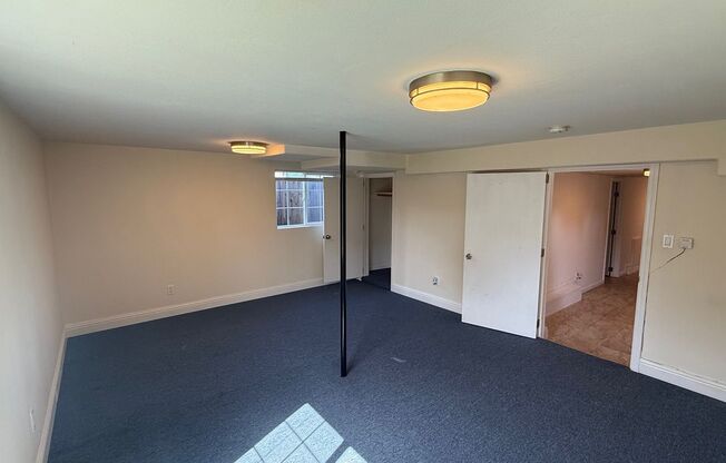 2-Bedroom Apartment in Central Richmond