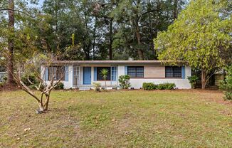 Lovely Three Bedroom Two Bath in NE Gainesville