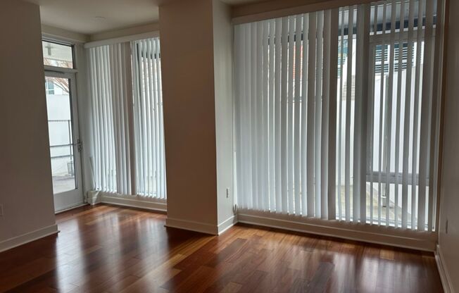 EPIC REA - Great 1 BR/1 BA Condo w/Private Patio at Arterra w/Parking option
