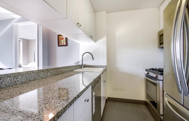 1 bed, 1 bath, $4,450, Unit 28A