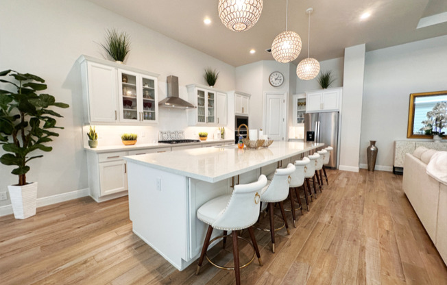 10027 TIMBER CRK WAY