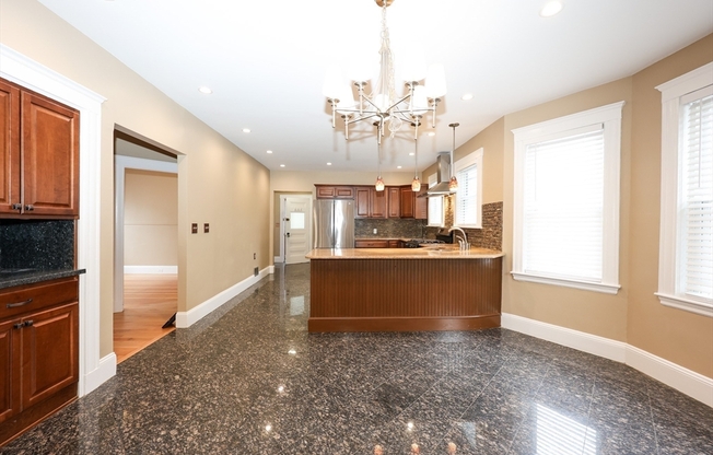 36 LANCASTER ST