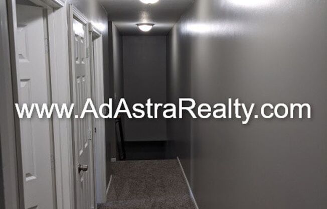 3 beds, 2.5 baths, $1,495, Unit Unit A