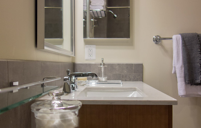 1 bed, 1 bath, $2,675, Unit 518