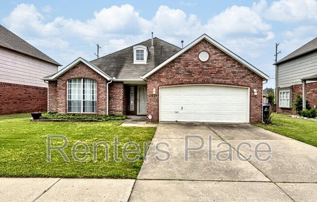 3819 W GALVESTON PL
