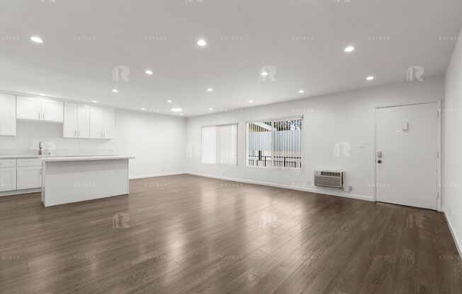 (Anna) 4216 Mary Ellen Avenue