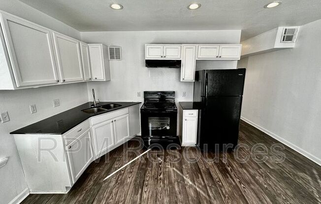 2325 NW 12 ST