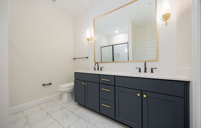 2 beds, 2 baths, 1,193 sqft, $2,200, Unit 301
