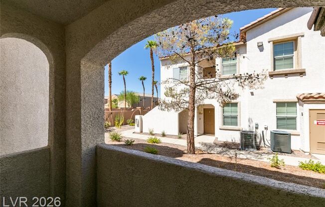 3 beds, 2 baths, $1,850, Unit # 3104