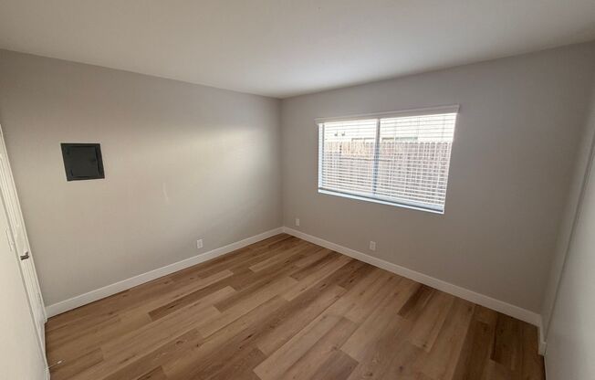 2 beds, 1 bath, 950 sqft, $2,850, Unit 1K