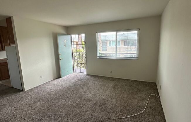Bel- Air Apartments