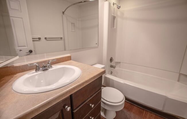 1 bed, 1 bath, 674 sqft, $1,299, Unit 311